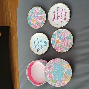 EUC Lilly Pulitzer Set of 4 ceramic coasters